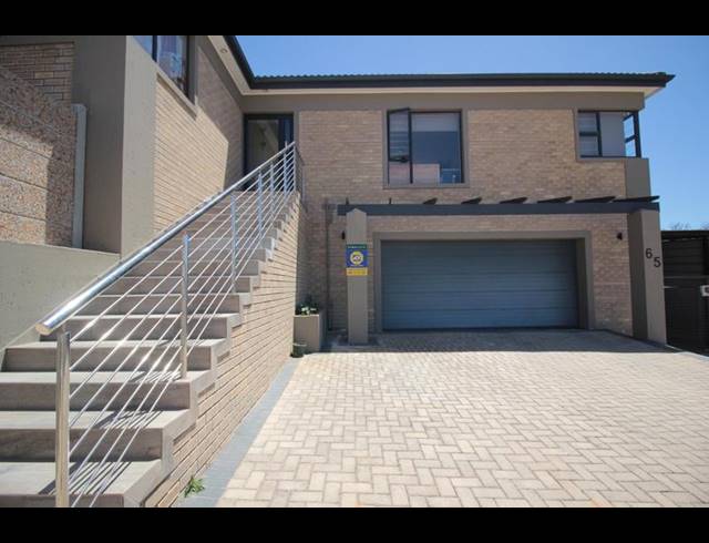 4 BEDROOM HOUSE FOR SALE IN ISLAND VIEW